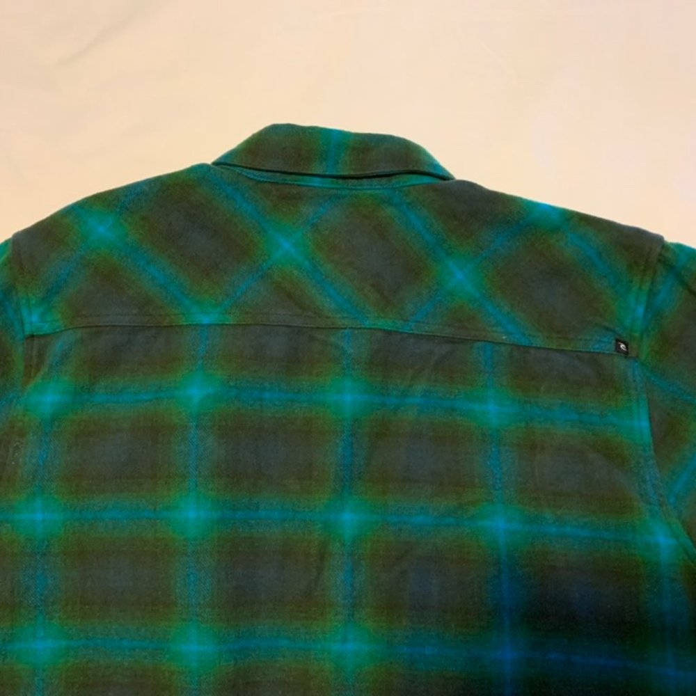 Rip Curl Flannel - image 4